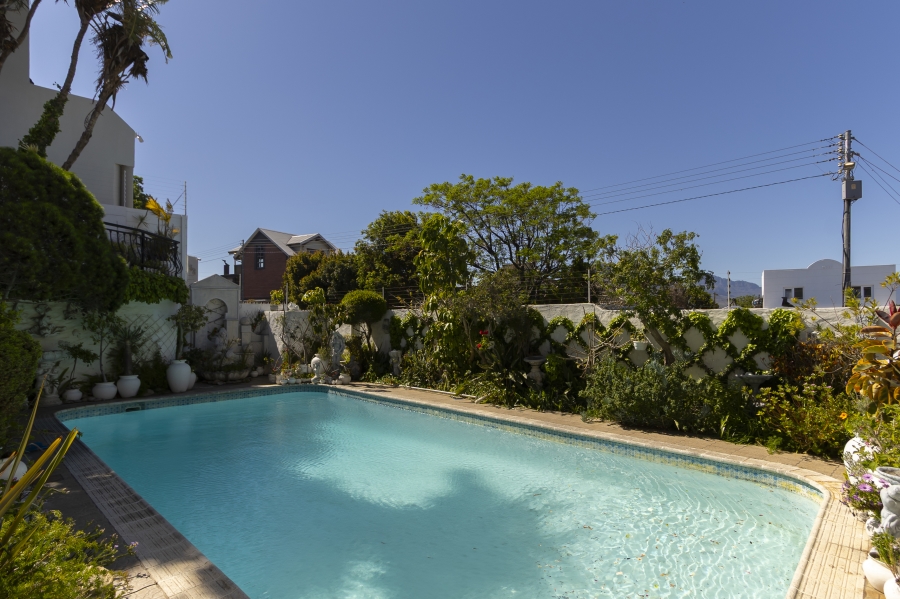 5 Bedroom Property for Sale in Lochnerhof Western Cape